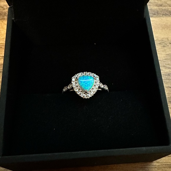 Blue Opal Ring - Picture 3 of 3